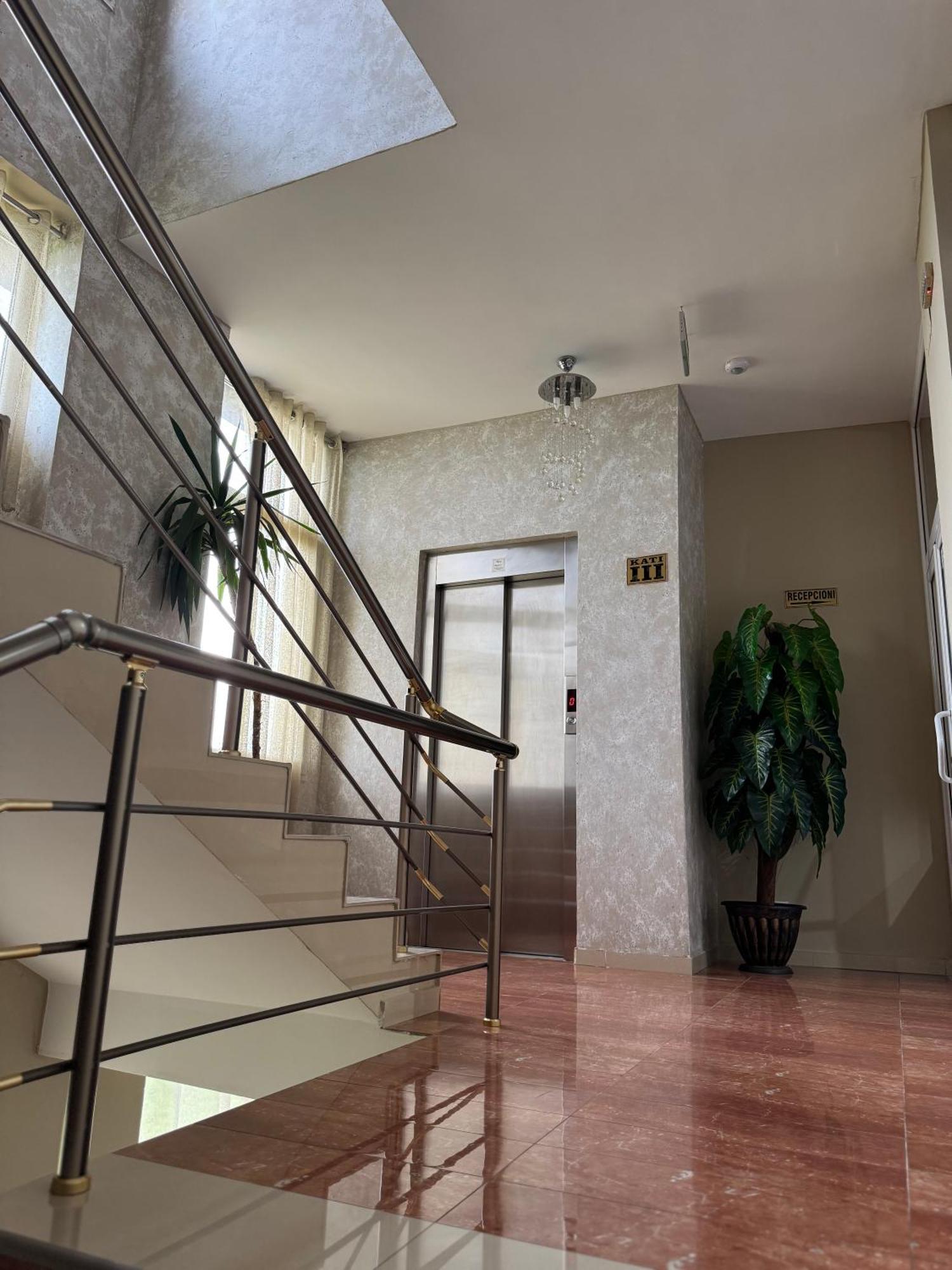 Hotel Yal Restaurant Tetovo Exterior foto